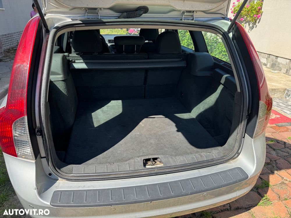 Volvo V50 - 6