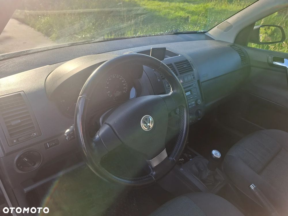 Volkswagen Polo 1.4 TDI DPF Trendline - 6