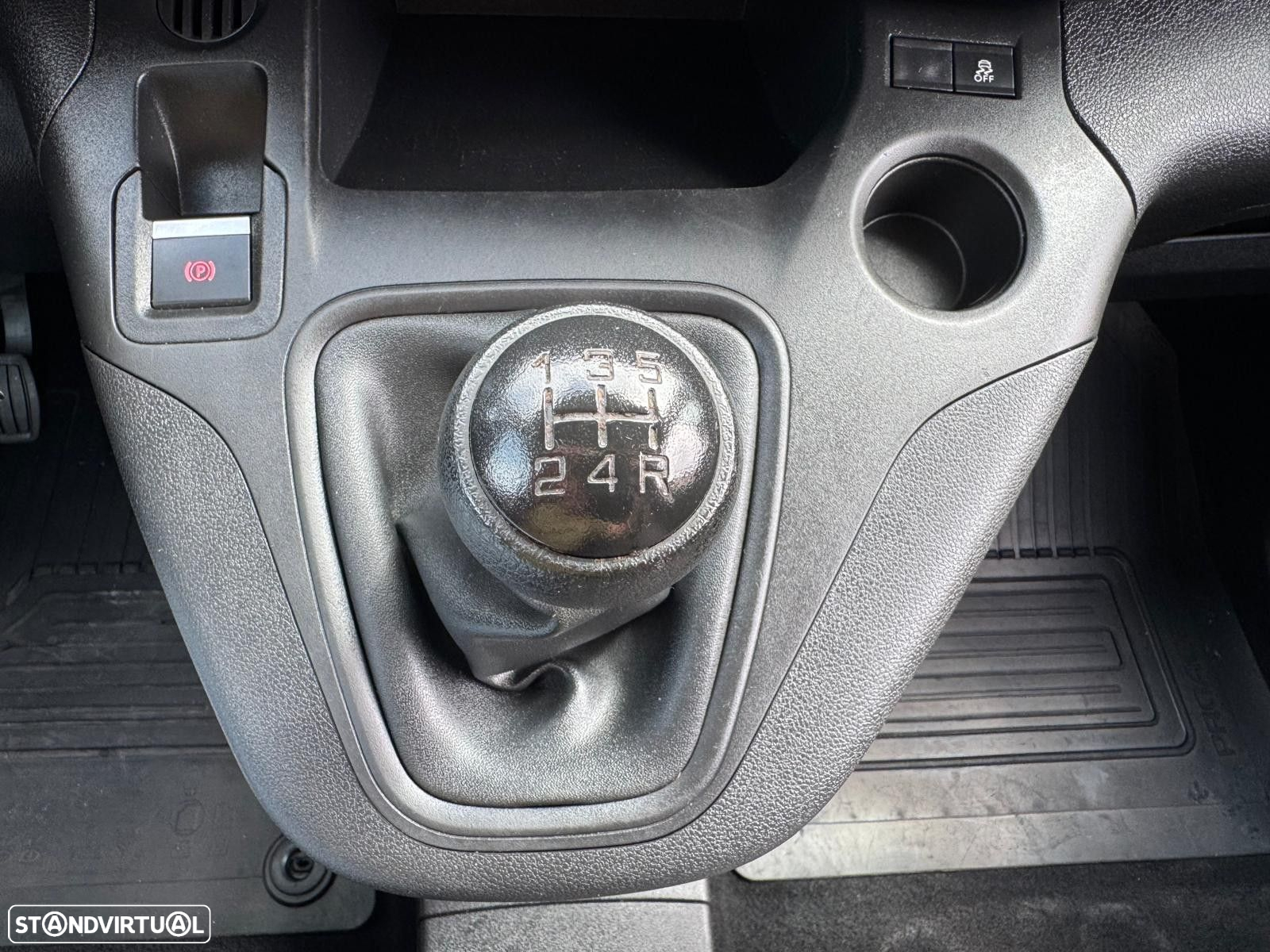 Toyota Proace 1.5D L1 Comfort - IVA DEDUTÍVEL - 20