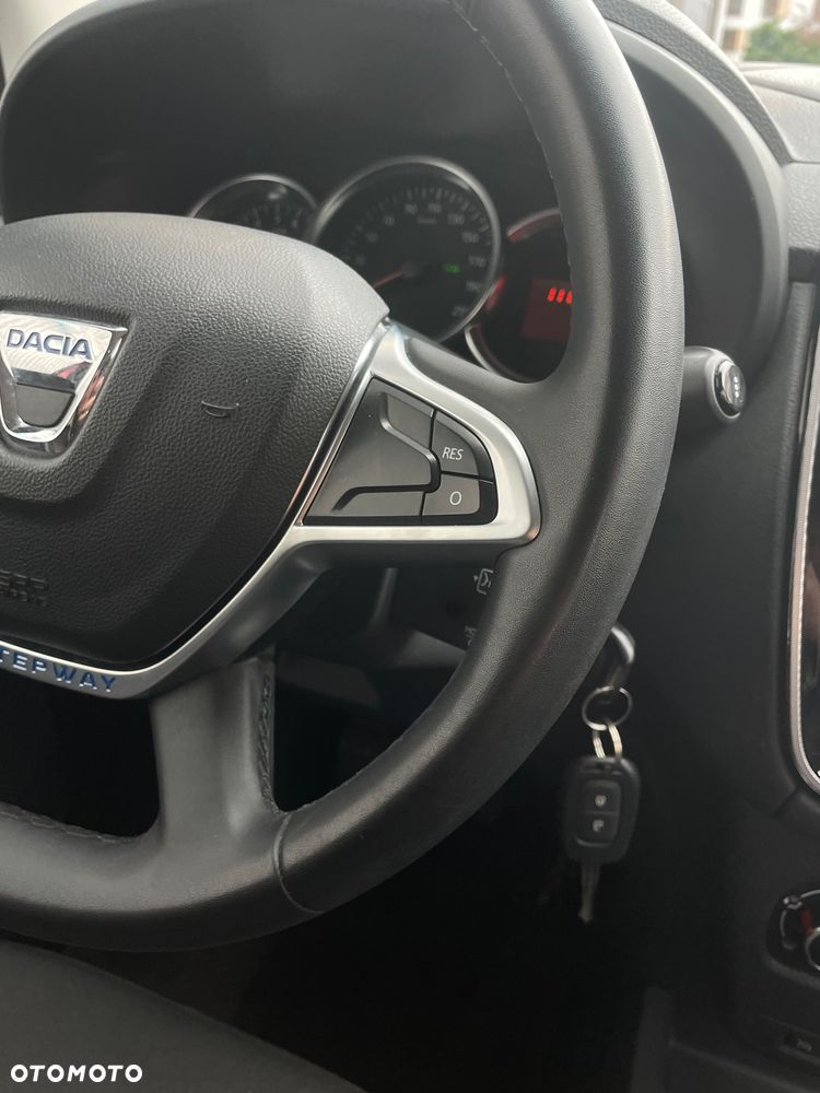 Dacia Lodgy 1.3 TCe Stepway S&S - 12