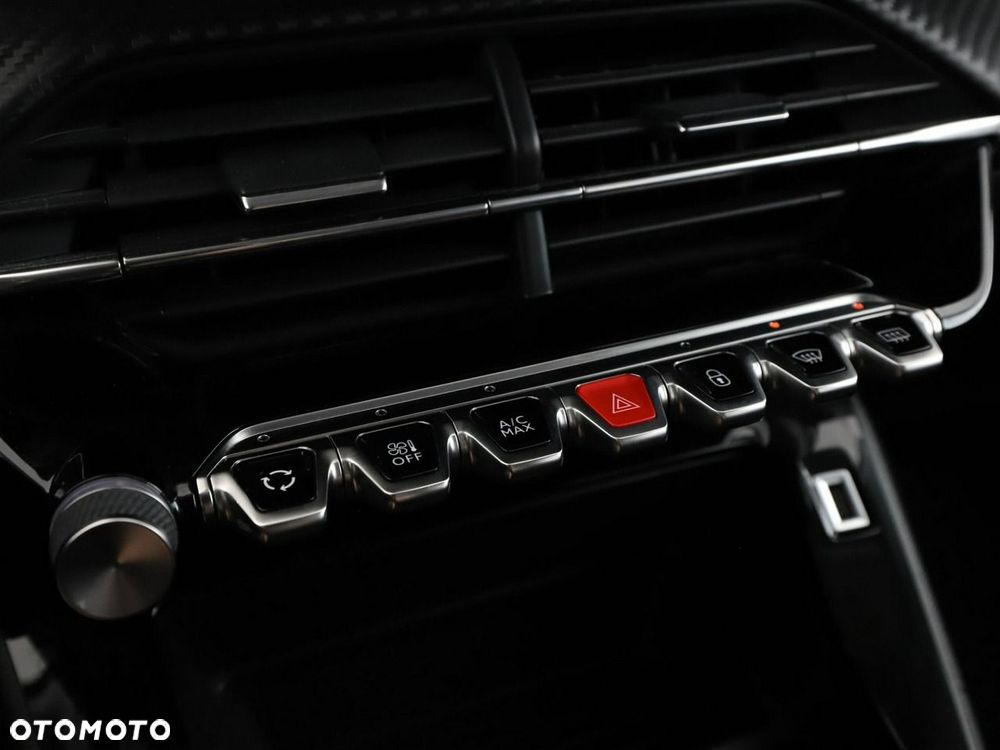 Peugeot 2008 PureTech 100 Style - 28