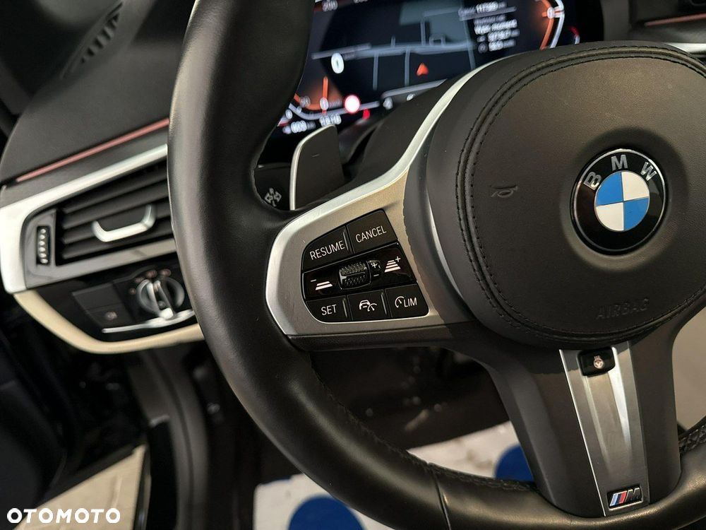 BMW Seria 5 - 25