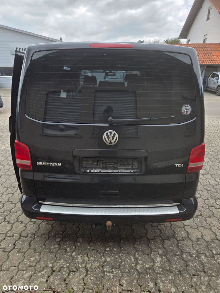Volkswagen Multivan - 4