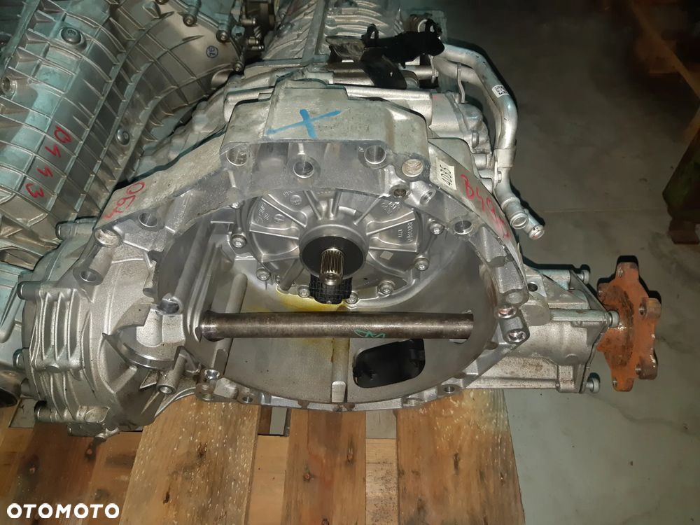Automatyczna SKRZYNIA BIEGÓW AUDI 2.0 TDI UNB - 2