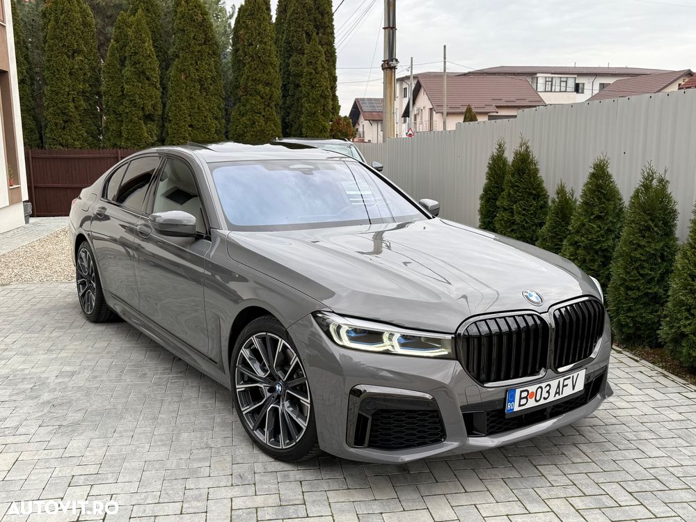 BMW Seria 7 730d xDrive MHEV - 35