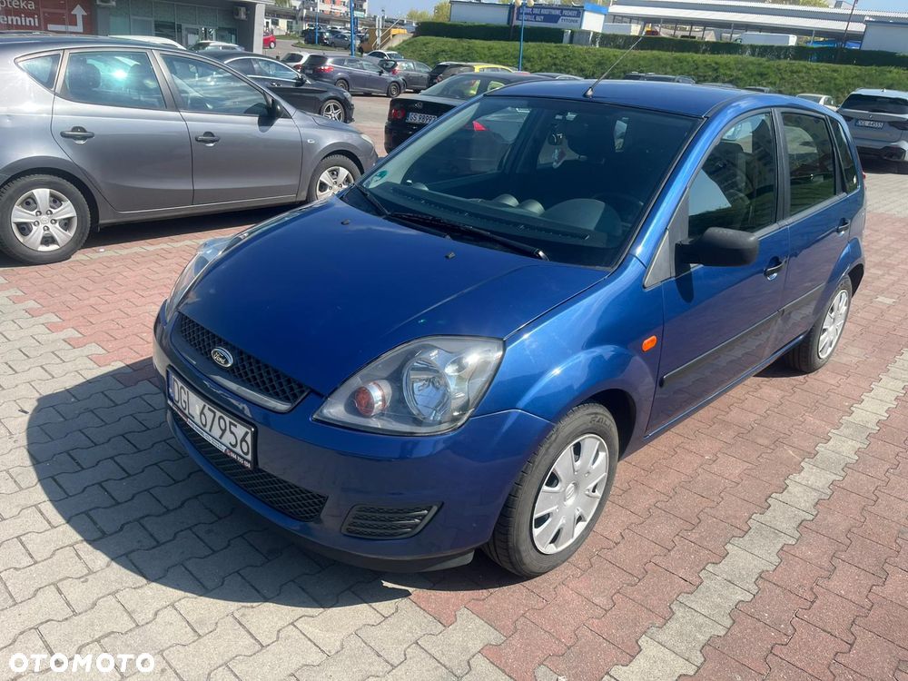 Ford Fiesta 1.3 Trend - 10