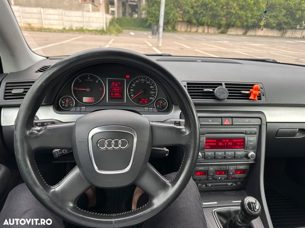 Audi A4 Limuzina 1.9 TDI - 13