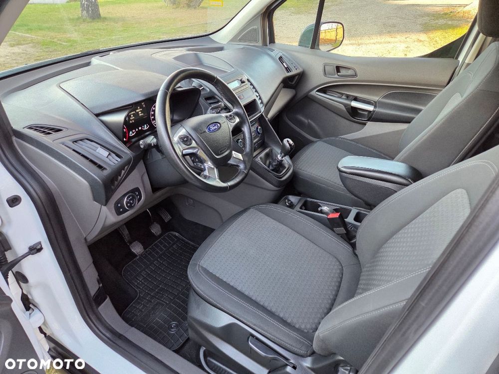 Ford Transit Connect - 6