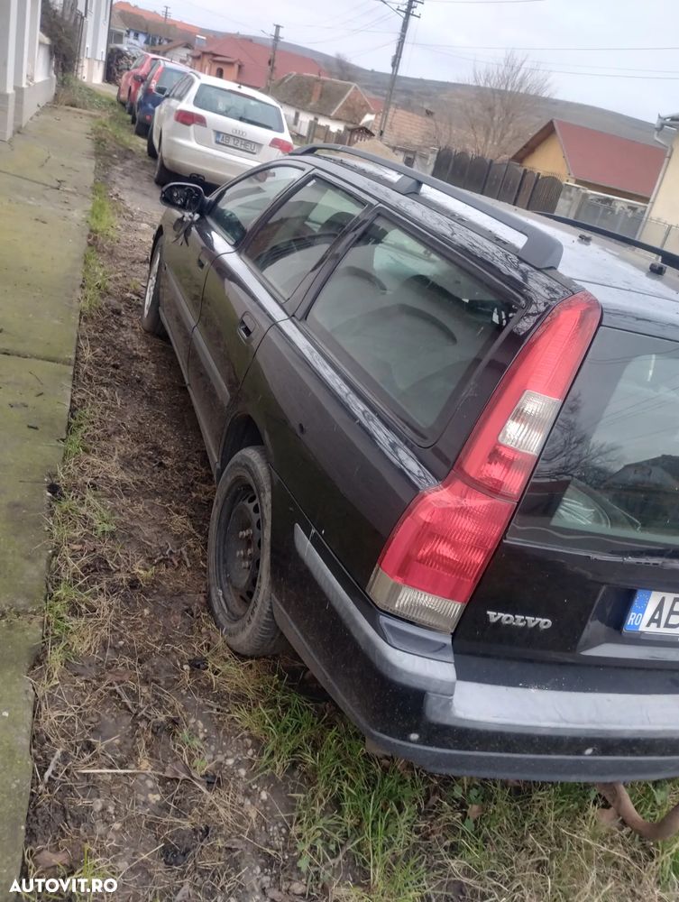 Volvo V70 - 4
