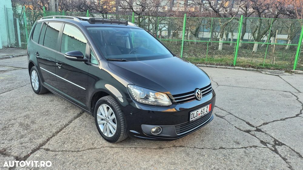 Volkswagen Touran 2.0 TDI DPF BlueMotion Technology Highline - 4