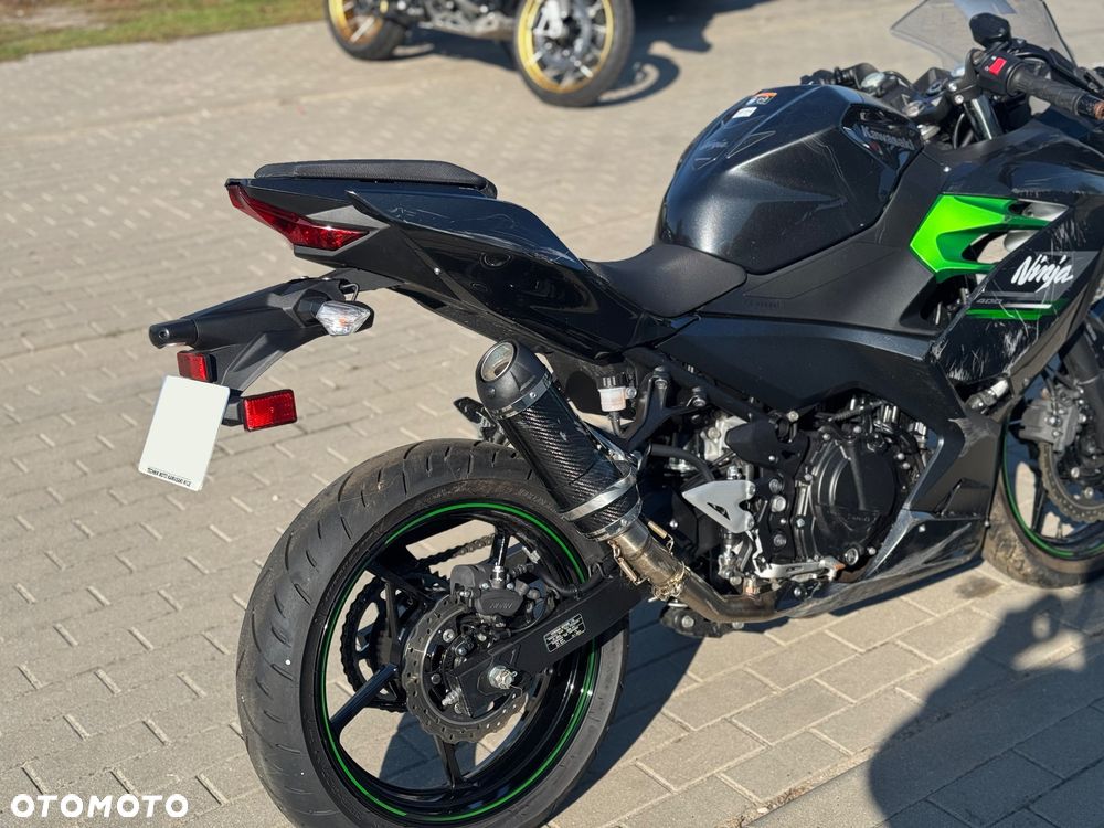 Kawasaki Ninja 400 - 19