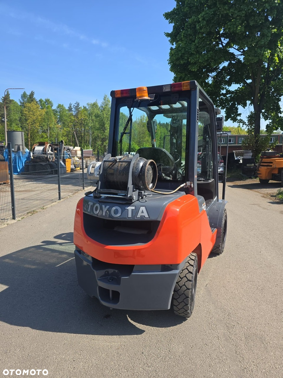 Toyota 02-8FGF30 - 2