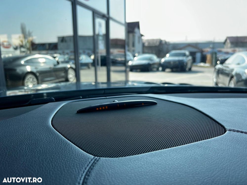 Mercedes-Benz GLS - 19