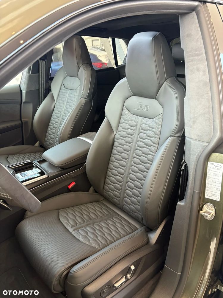 Audi RS Q8 TFSI quattro tiptronic Performance - 12