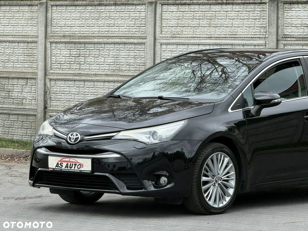 Toyota Avensis 1.8 Premium - 27