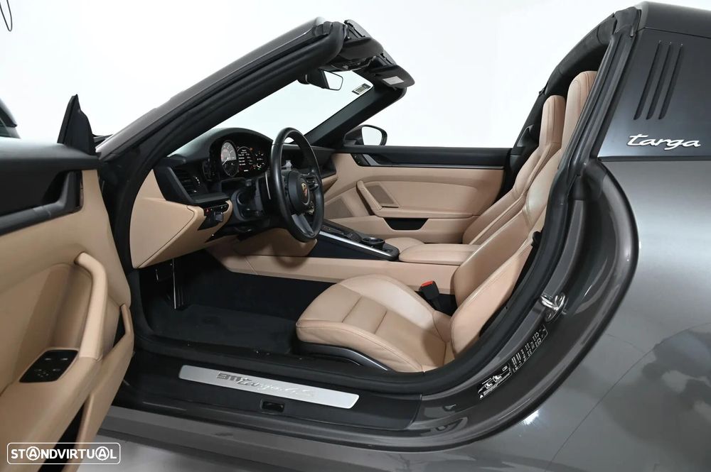 Porsche 911 (992) Targa 4S PDK - 15