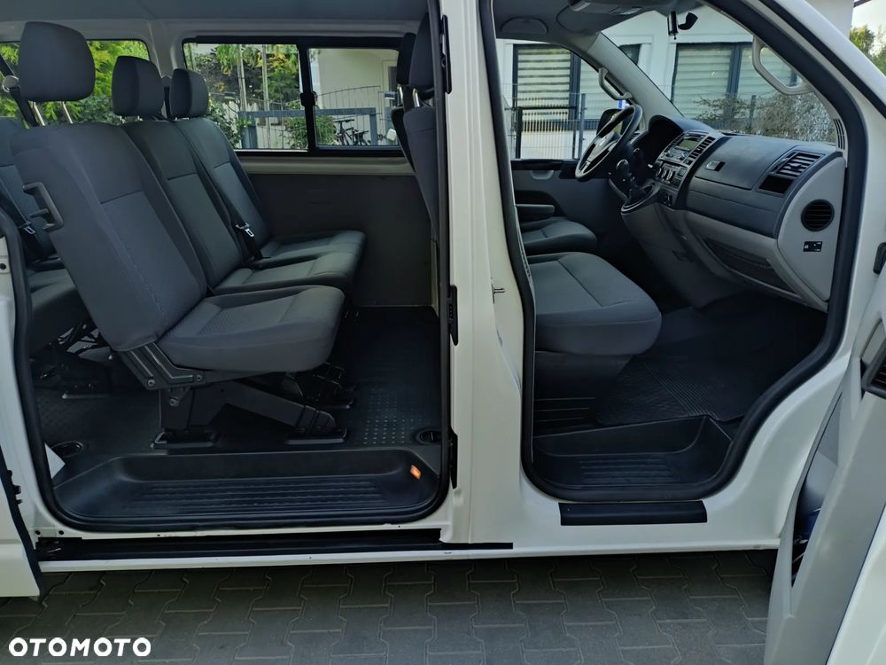 Volkswagen Transporter - 19