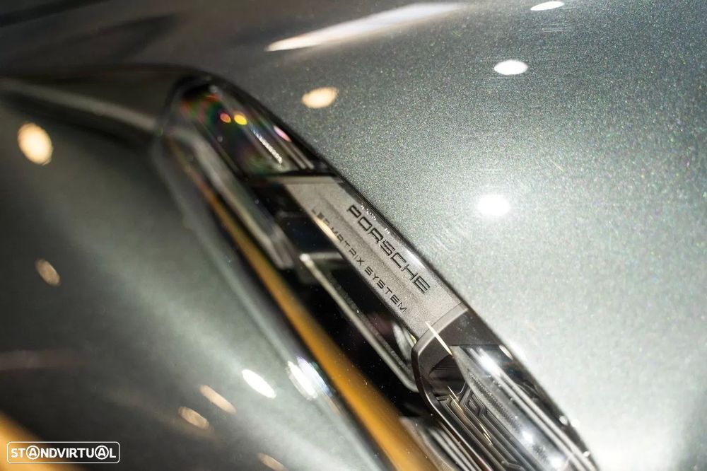 Porsche Taycan Cross Turismo 2022 photo 3