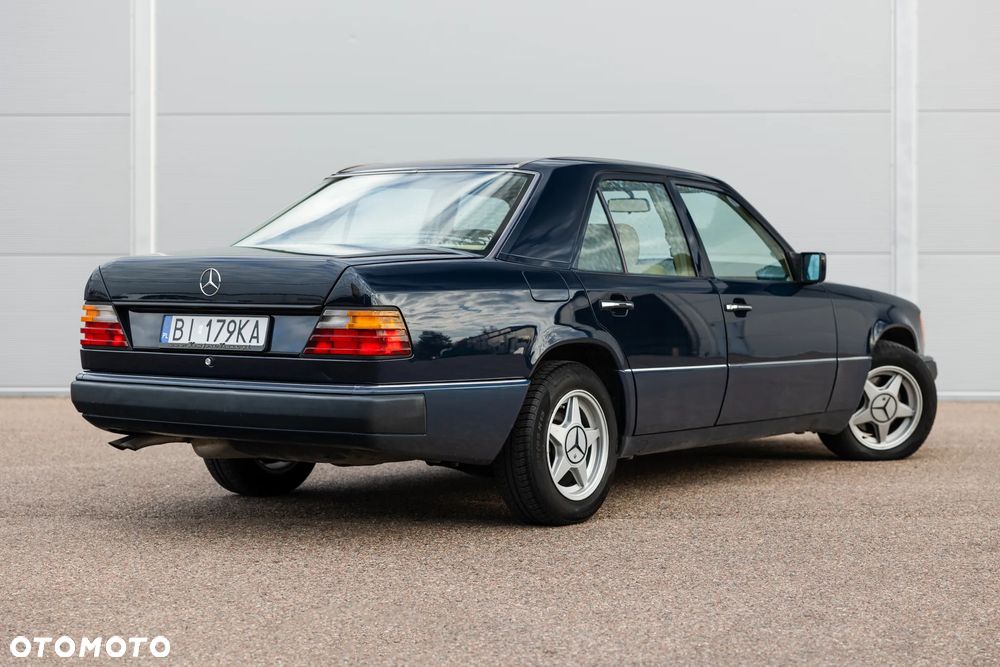 Mercedes-Benz W124 (1984-1993) - 20