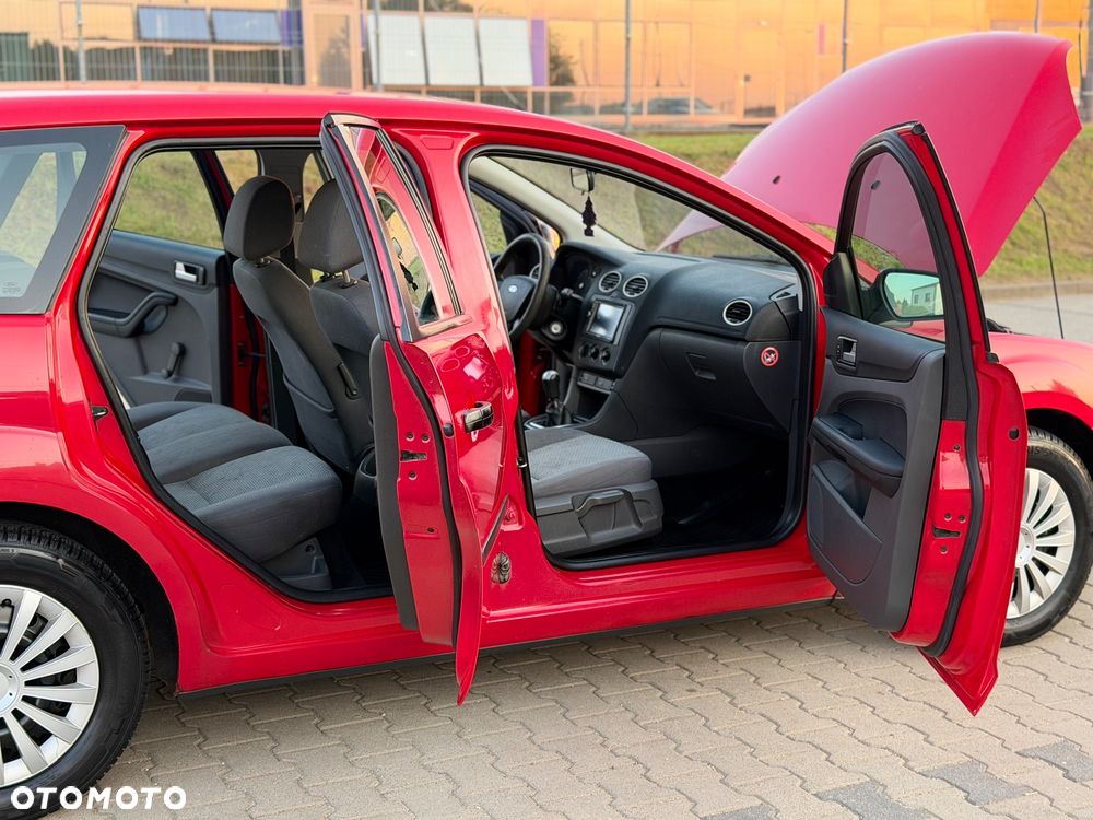 Ford Focus 1.6 TDCi Trend - 24