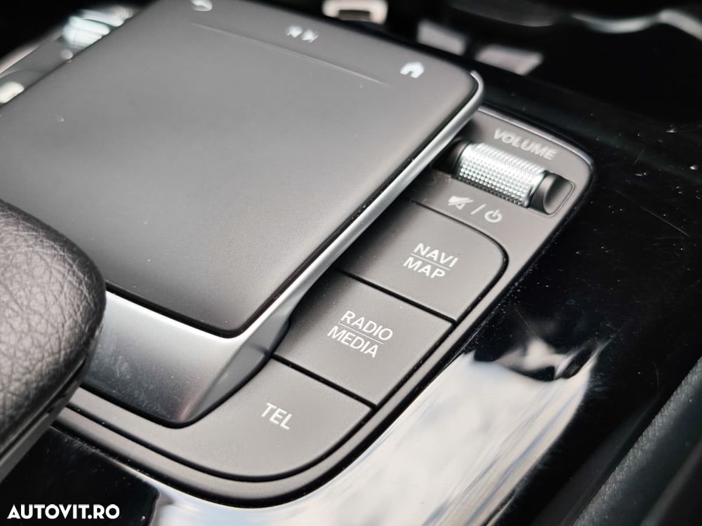 Mercedes-Benz CLA 180 d 8G-DCT - 21