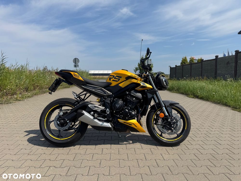 Triumph Street Triple - 3
