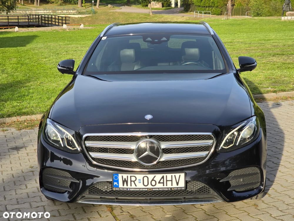 Mercedes-Benz Klasa E 220 d T 9G-TRONIC AMG Line - 3