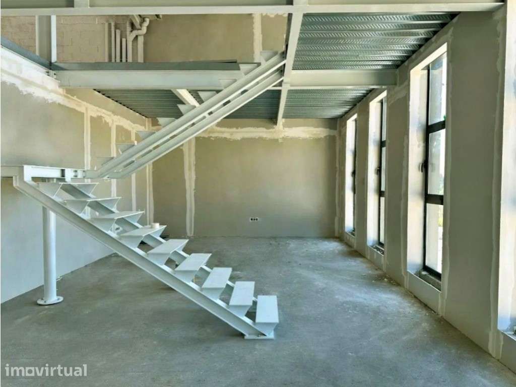 Armazém novo em Fradelos, Famalicão - Grande imagem: 4/21