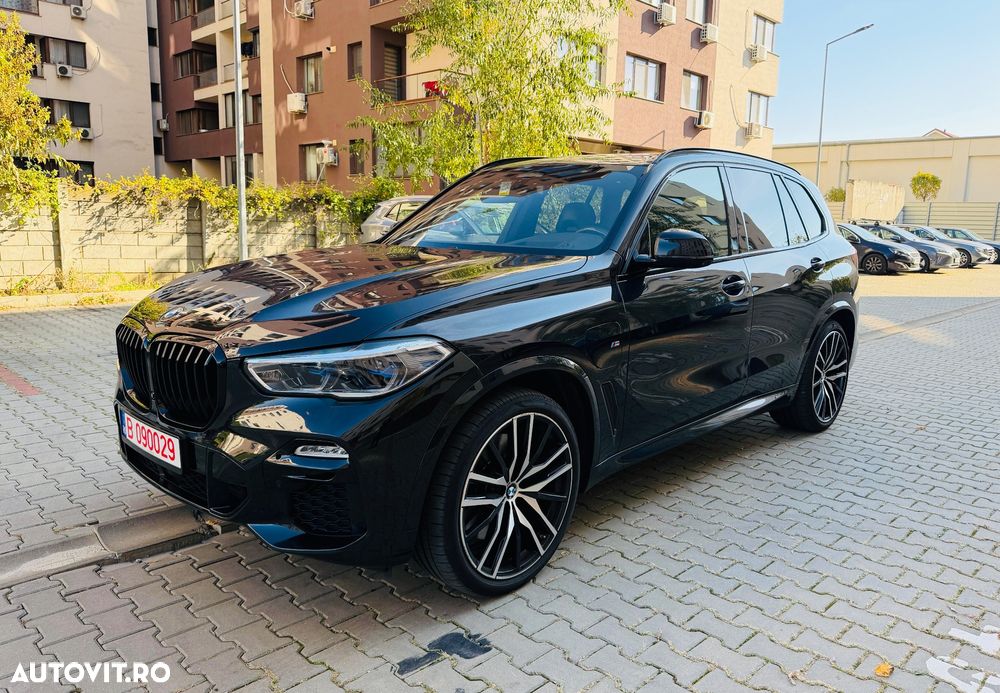BMW X5 xDrive45e - 1