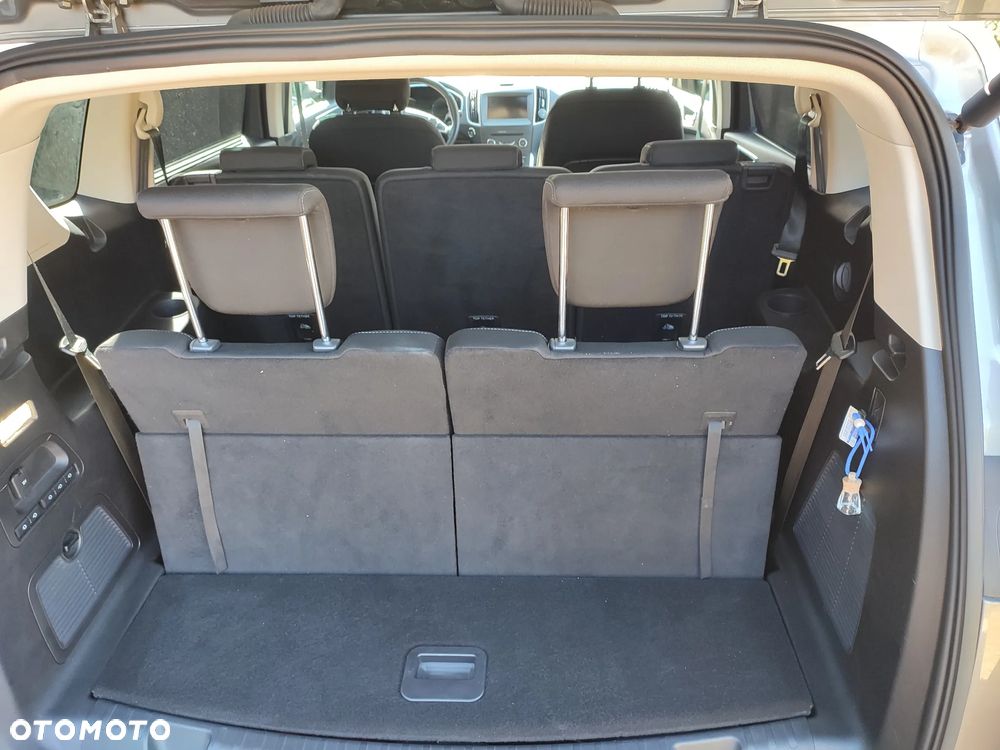 Ford S-Max - 7