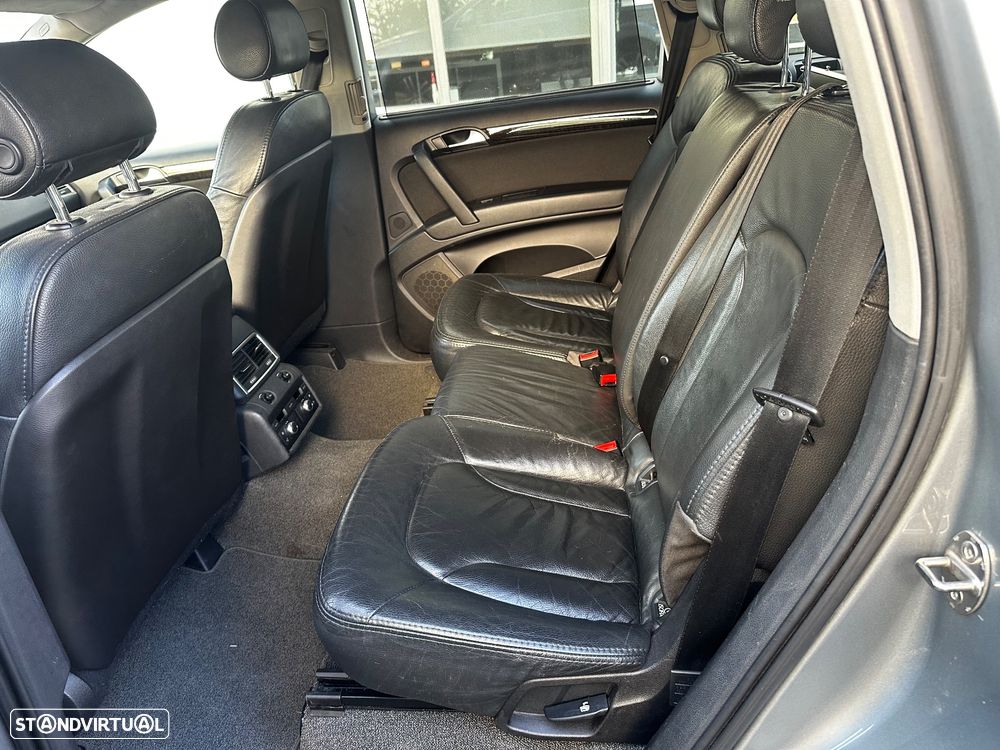Audi Q7 3.0 TDI Sport Tiptronic - 27