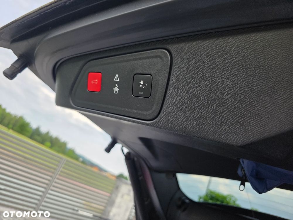 Peugeot 3008 PureTech 130 Stop & Start EAT6 Allure - 28