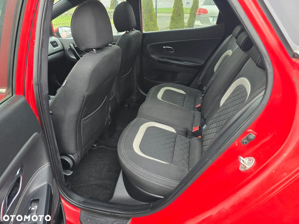 Kia Ceed 1.6 CRDi GT Line - 11