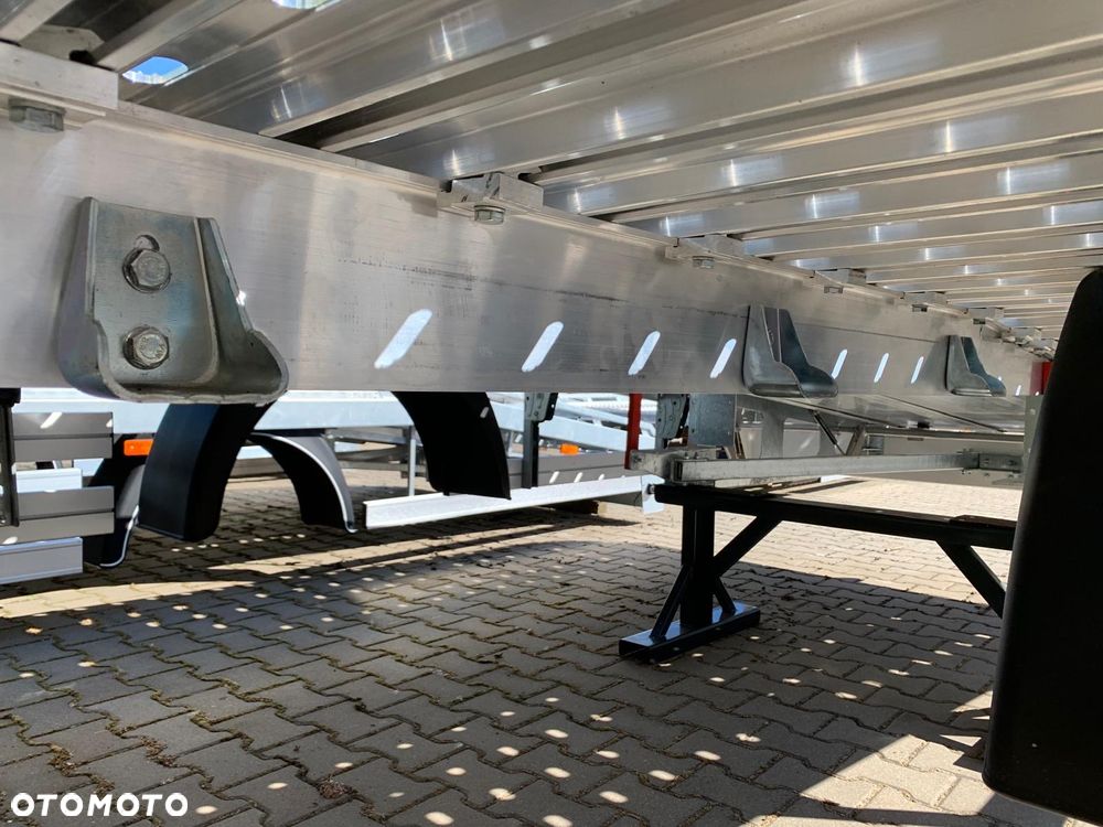 Zabudowa lawety najazd aluminiowy autolaweta pomoc drogowa Mercedes Sprinter Fiat Ducato Renault Master Iveco Daily - 17