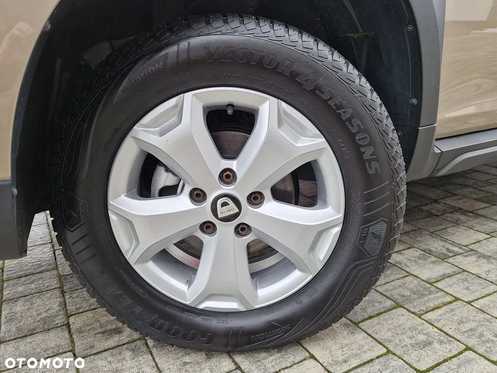 Dacia Duster SCe 115 4x2 Laureate - 31