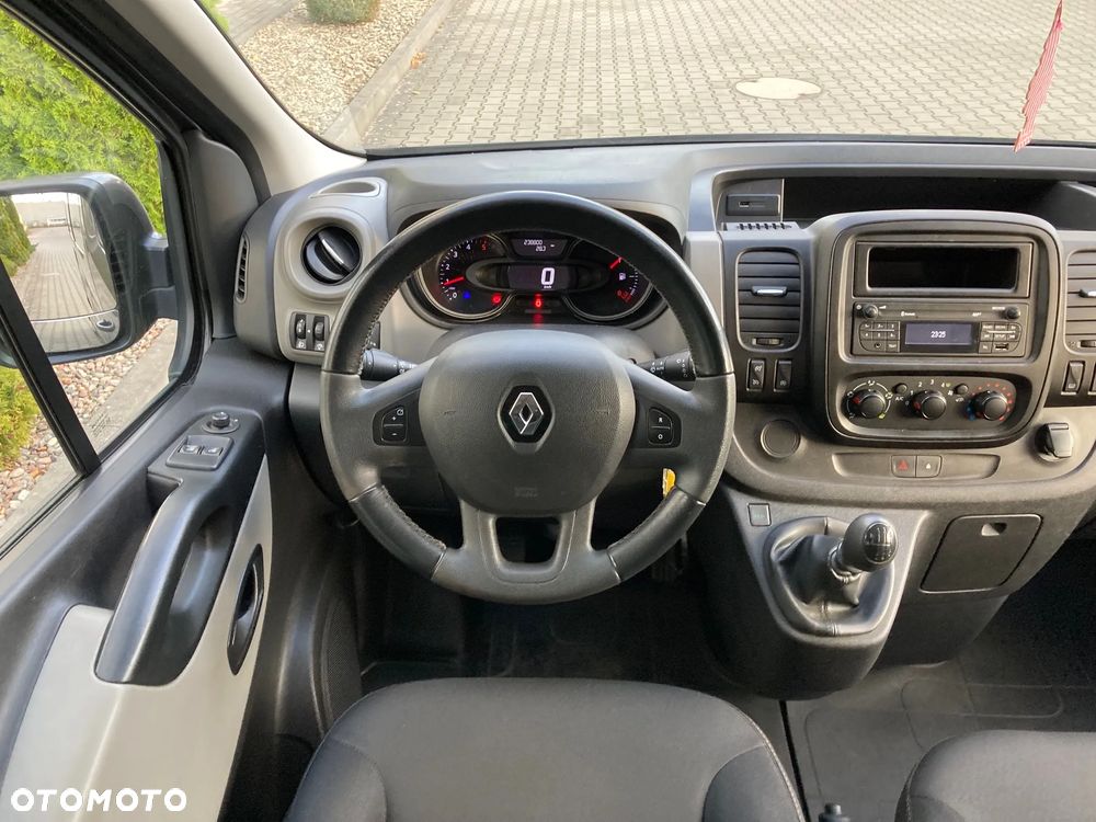 Renault Trafic - 11