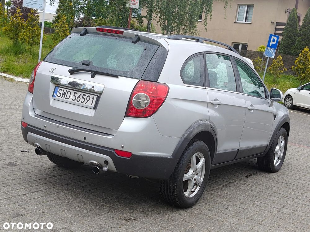 Chevrolet Captiva 2.0 4WD 7 Sitzer LT Exclusive - 14