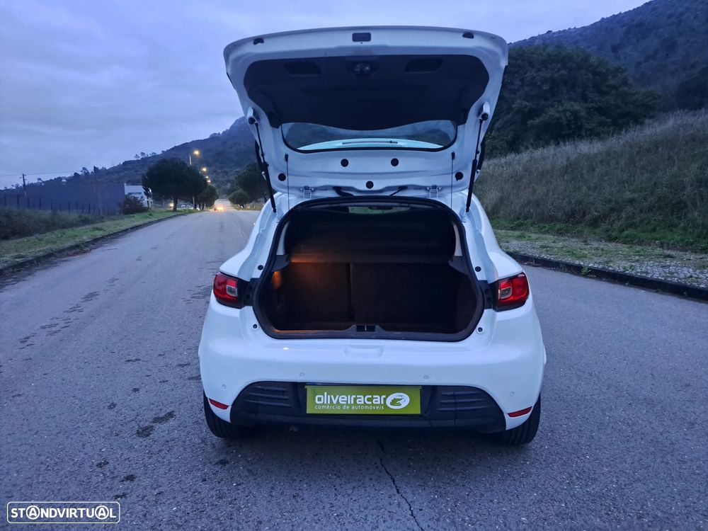 Renault Clio 1.5 dCi Zen - 28