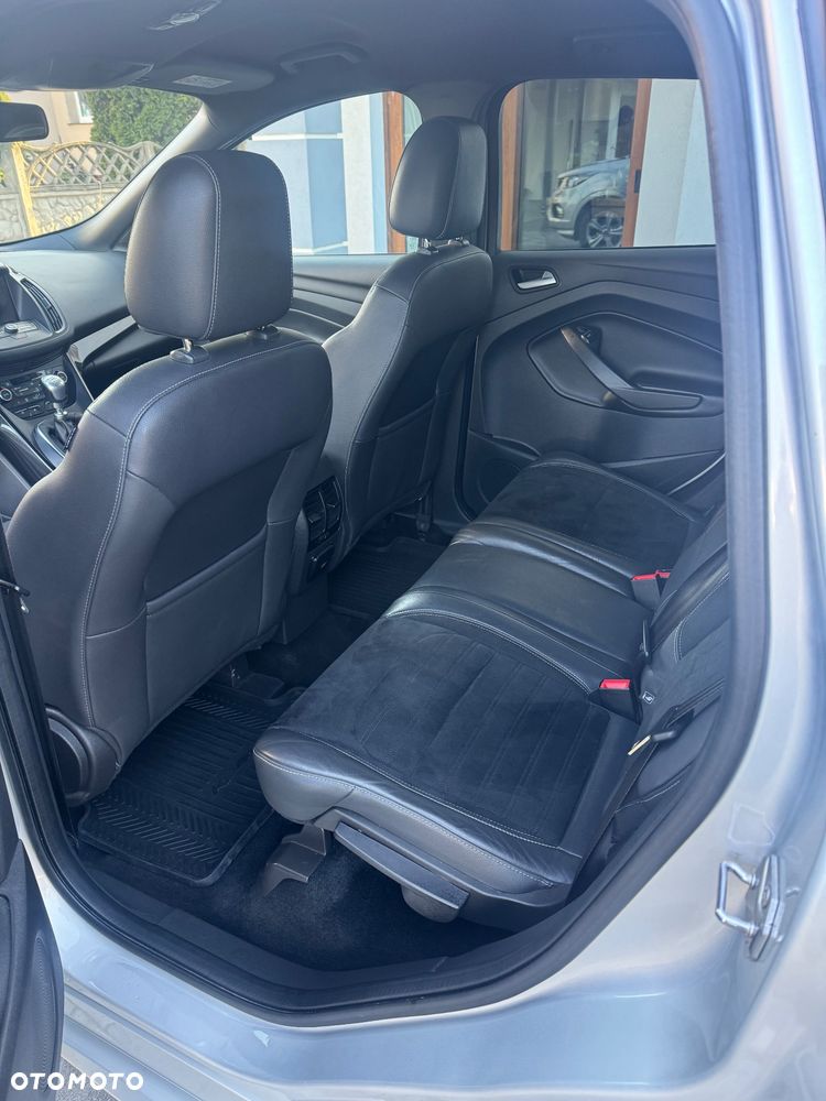 Ford Kuga 1.5 TDCi FWD ST-Line - 11