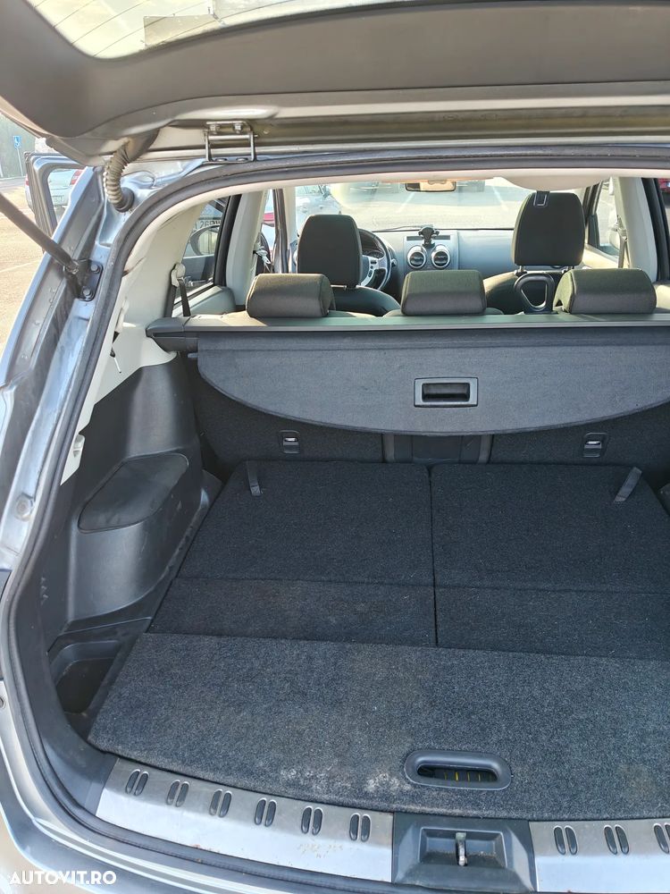 Nissan Qashqai+2 1.6 dCi DPF 4x4 tekna - 6