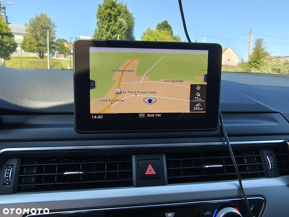 Audi A4 Avant 2.0 TDI S tronic - 22