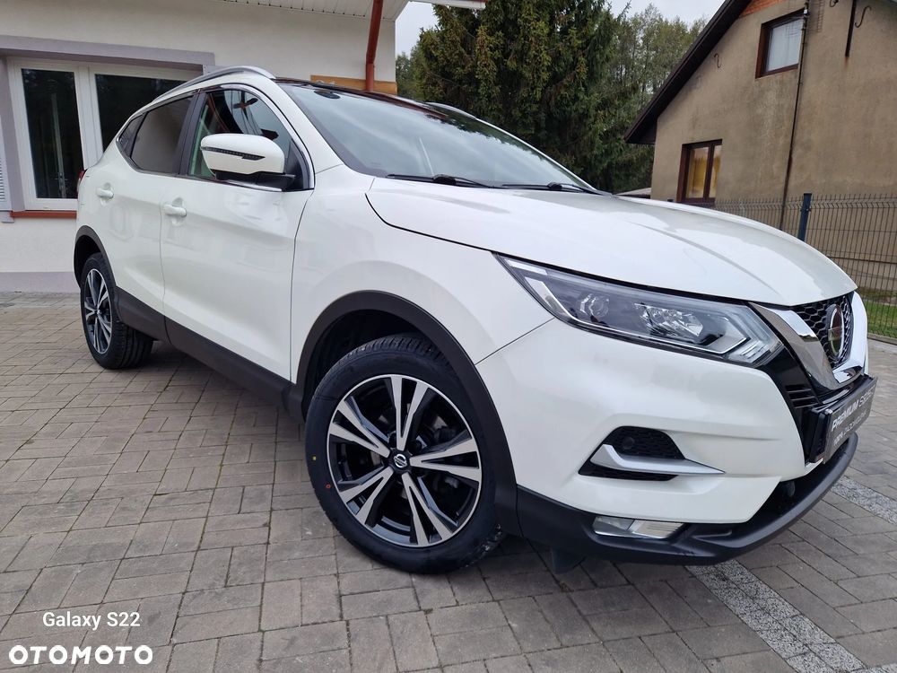 Nissan Qashqai 1.3 DIG-T TEKNA - 24