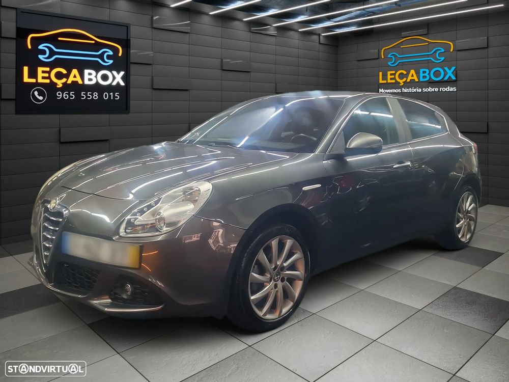 Alfa Romeo Giulietta 1.6 JTDm Distinctive - 1