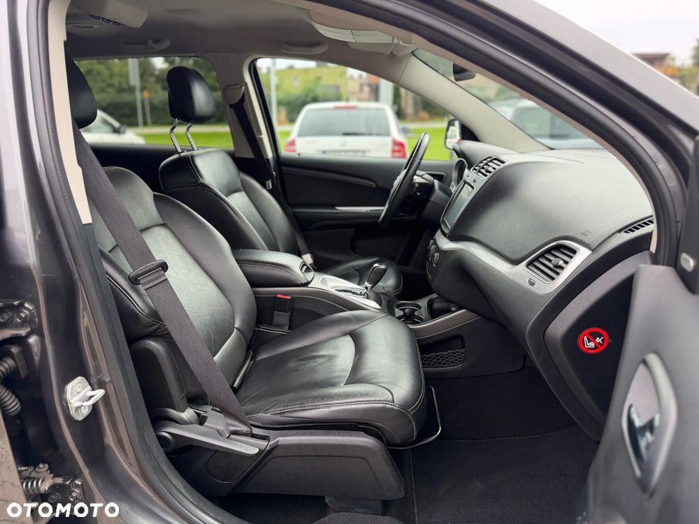 Fiat Freemont 3.6 V6 Lounge - 12
