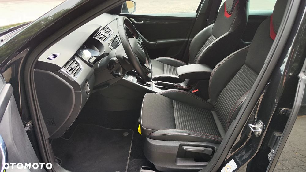 Skoda Octavia 2.0 TDI DSG RS - 21