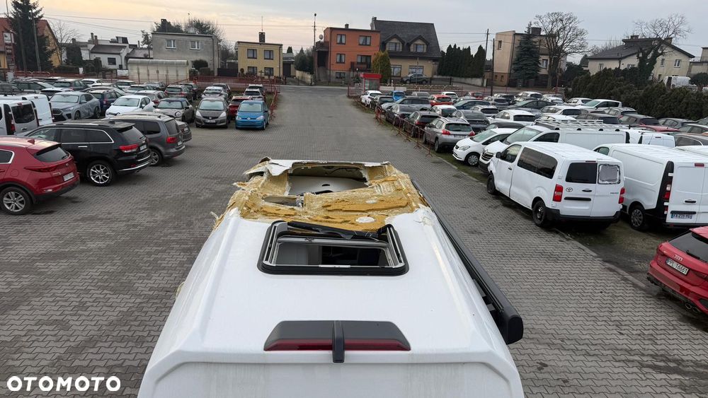 Volkswagen Grand California - 25