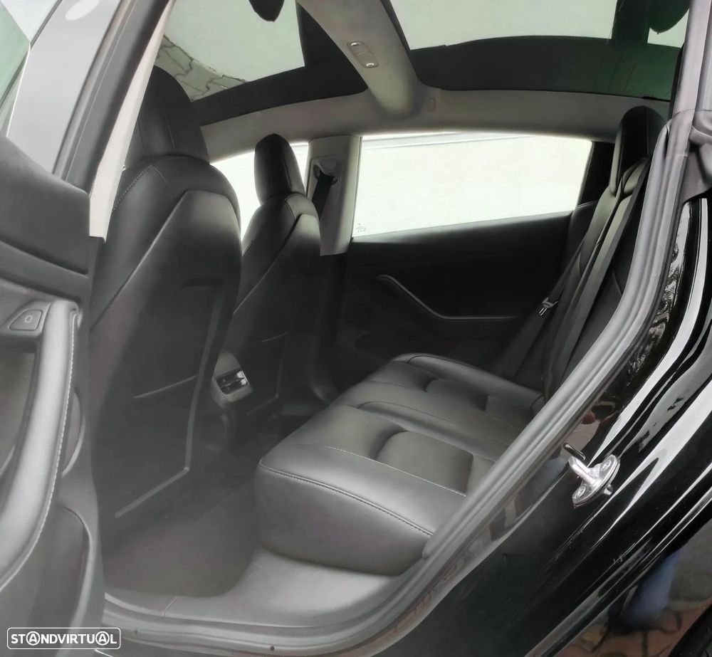 Tesla Model 3 Standard Range Plus RWD - 24