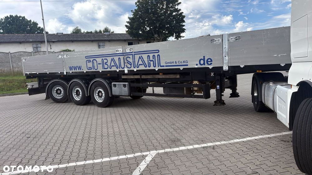 Schwarzmuller J903 - 1