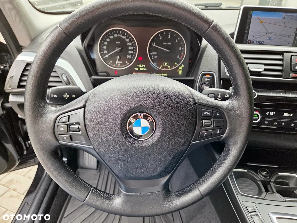 BMW Seria 1 - 15