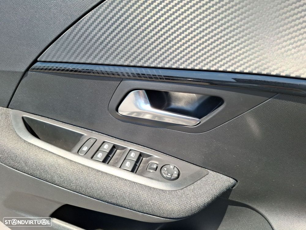 Peugeot e-208 50 kWh Style - 22